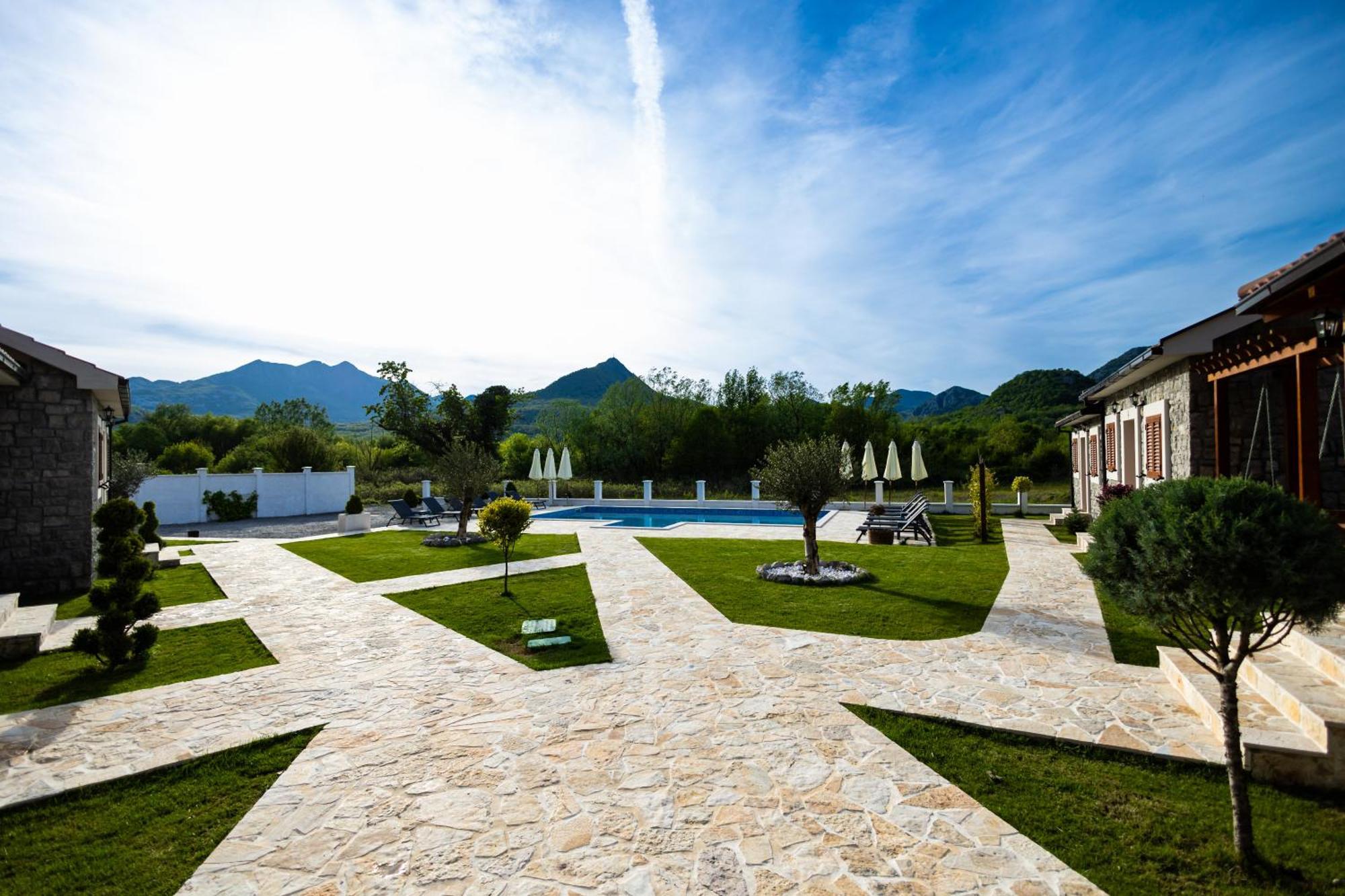 Lake Valley เวียร์ปาซาร์ ภายนอก รูปภาพ